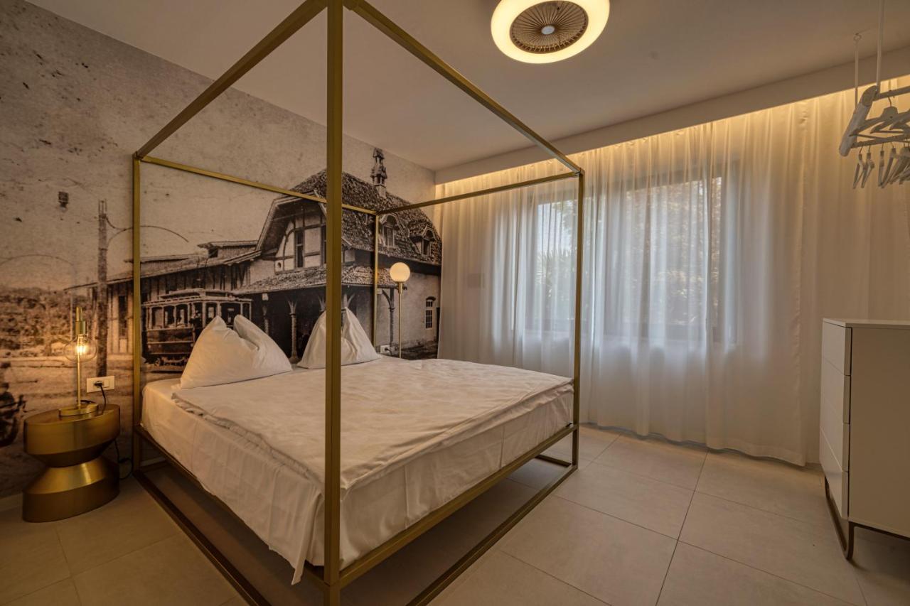Goldfinger + Suites ลานา ภายนอก รูปภาพ