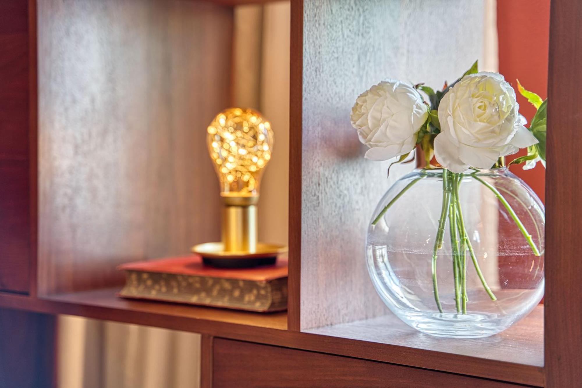 Goldfinger + Suites ลานา ห้อง รูปภาพ